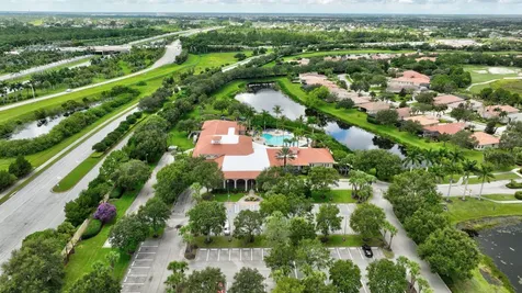 8908 Champions Way Port Saint Lucie FL 34986