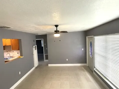 571 Sioux Road Lake Worth FL 33462