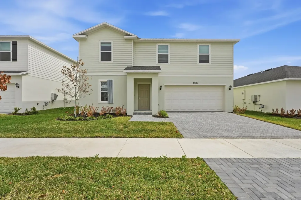 10715 NW Moon Rise Lane Port Saint Lucie FL 34987