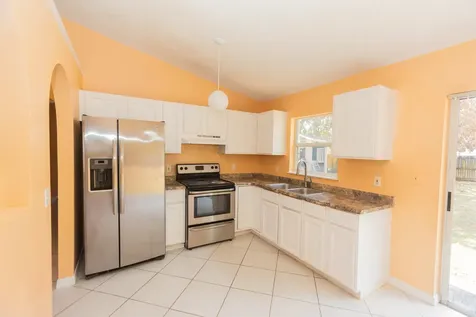 1718 Se Aires Lane Port Saint Lucie FL 34984