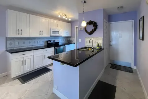 1116 Lake Terrace Boynton Beach FL 33426