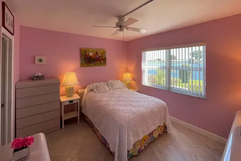 1116 Lake Terrace Boynton Beach FL 33426