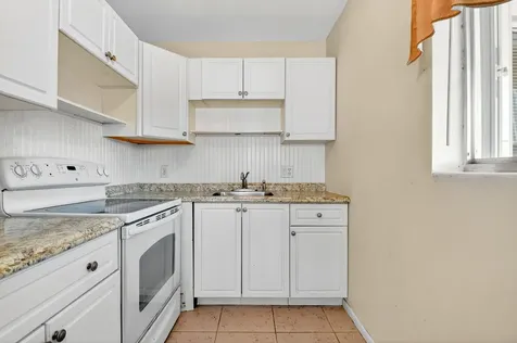 2880 Lake Osborne Drive Lake Worth Beach FL 33461
