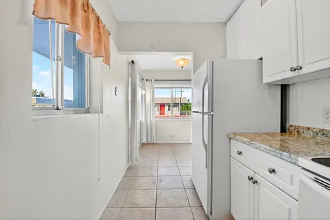 2880 Lake Osborne Drive Lake Worth Beach FL 33461