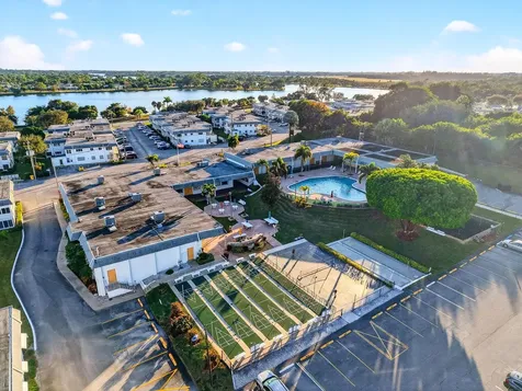 2880 Lake Osborne Drive Lake Worth Beach FL 33461