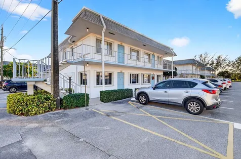 2880 Lake Osborne Drive Lake Worth Beach FL 33461
