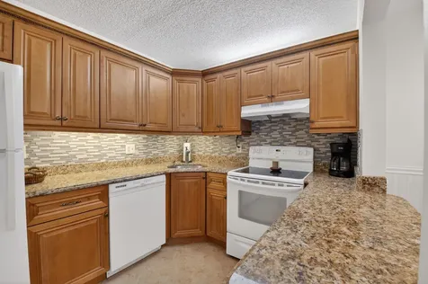 409 Pine Glen Lane Greenacres FL 33463
