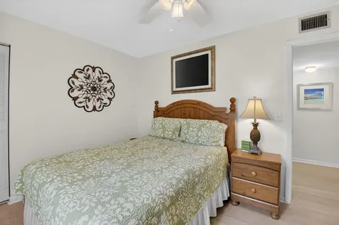 409 Pine Glen Lane Greenacres FL 33463