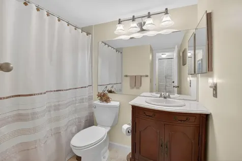 409 Pine Glen Lane Greenacres FL 33463