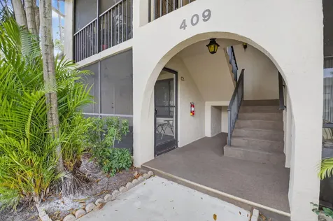409 Pine Glen Lane Greenacres FL 33463