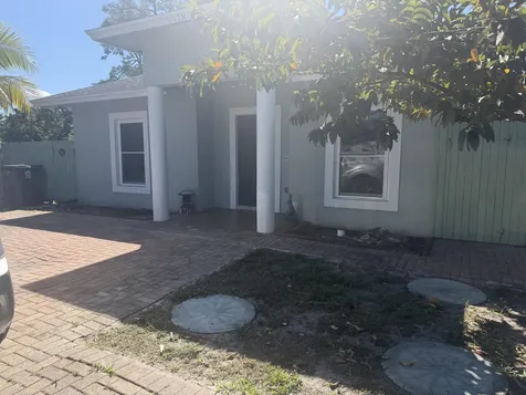 5928 Papaya Road Royal Palm Estates FL 33413