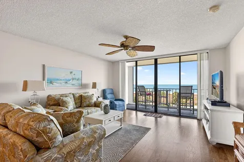 5055 N Highway A1a Hutchinson Island FL 34949