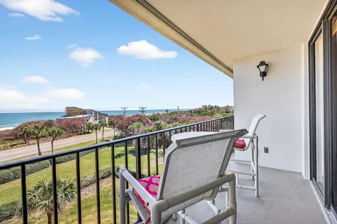 5055 N Highway A1a Hutchinson Island FL 34949