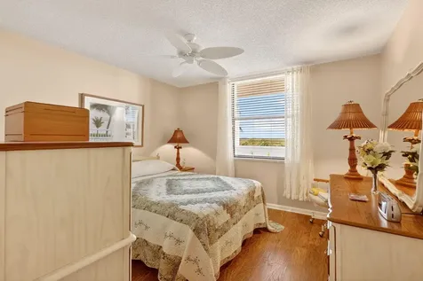5055 N Highway A1a Hutchinson Island FL 34949