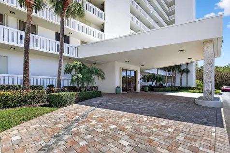 5055 N Highway A1a Hutchinson Island FL 34949