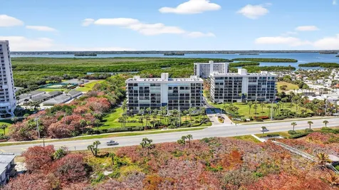 5055 N Highway A1a Hutchinson Island FL 34949