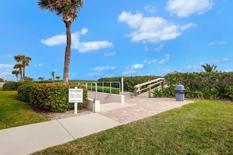 5055 N Highway A1a Hutchinson Island FL 34949