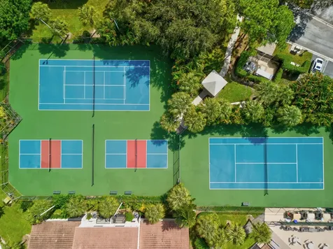 3237 Perimeter Drive Greenacres FL 33467