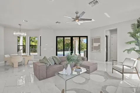 7015 Nw 27th Avenue Boca Raton FL 33496