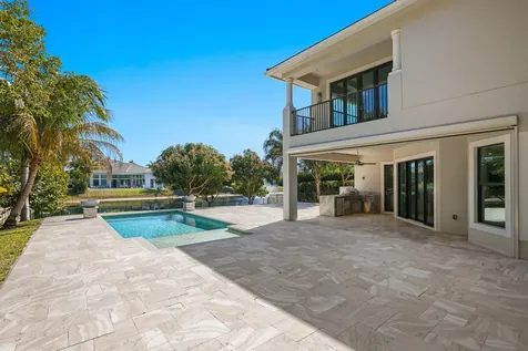 7015 Nw 27th Avenue Boca Raton FL 33496