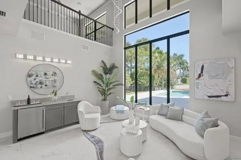 7015 Nw 27th Avenue Boca Raton FL 33496