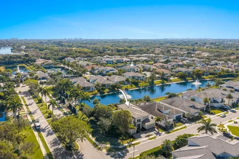 7015 Nw 27th Avenue Boca Raton FL 33496