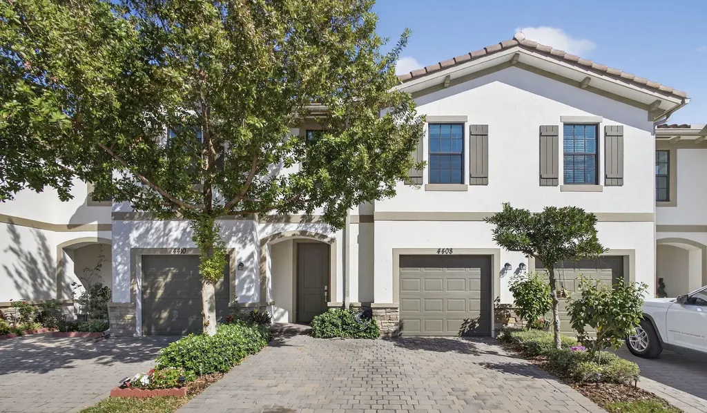 4408 Hemlock Drive Riviera Beach FL 33410