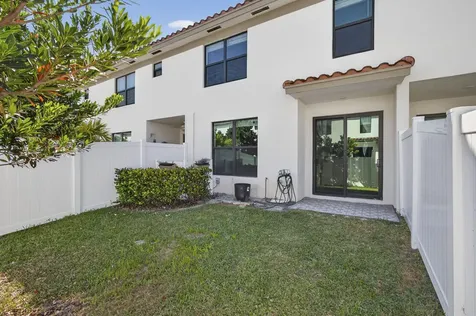 4408 Hemlock Drive Riviera Beach FL 33410