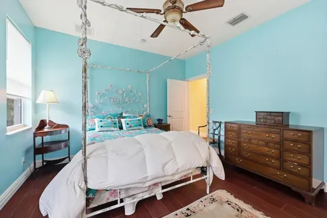 2412 Se Saint Lucie Boulevard Stuart FL 34996
