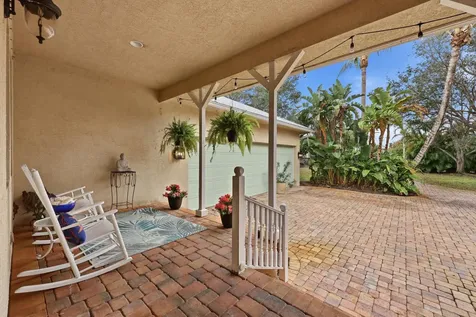 2412 Se Saint Lucie Boulevard Stuart FL 34996