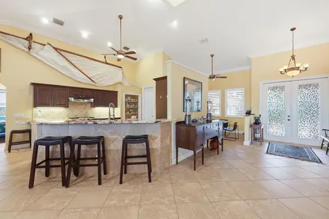 2412 Se Saint Lucie Boulevard Stuart FL 34996