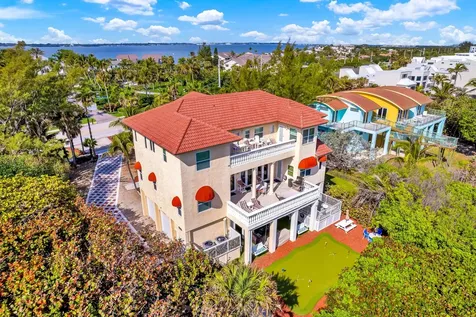 1981 Ne Ocean Boulevard Stuart FL 34996