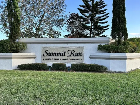 1490 Summit Run Circle West Palm Beach FL 33415