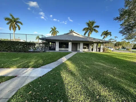 1490 Summit Run Circle West Palm Beach FL 33415