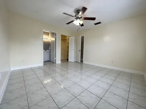 1490 Summit Run Circle West Palm Beach FL 33415