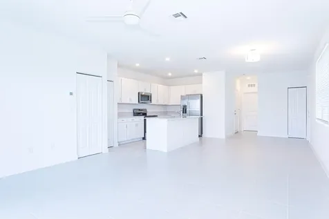 630 SE Lake Falls Street Port Saint Lucie FL 34984