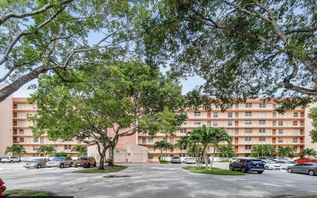14623 Bonaire Boulevard Delray Beach FL 33446