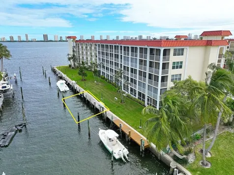 105 Paradise Harbour Boulevard North Palm Beach FL 33408