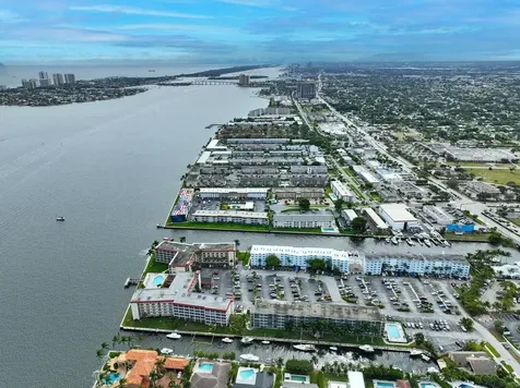 105 Paradise Harbour Boulevard North Palm Beach FL 33408