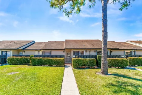 704 Sunny Pine Way Greenacres FL 33415