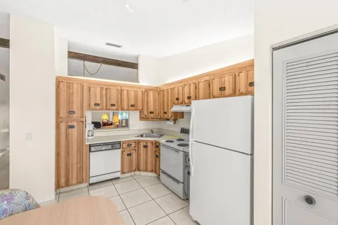 704 Sunny Pine Way Greenacres FL 33415