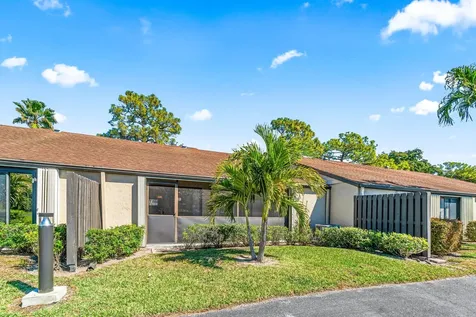 704 Sunny Pine Way Greenacres FL 33415