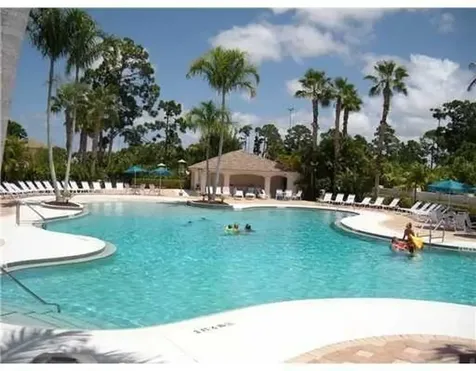 9201 Wentworth Lane Port Saint Lucie FL 34986