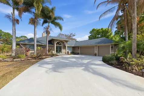 441 Se Pine Road Port Saint Lucie FL 34984