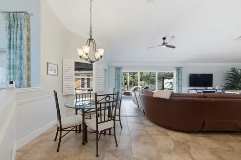 441 Se Pine Road Port Saint Lucie FL 34984