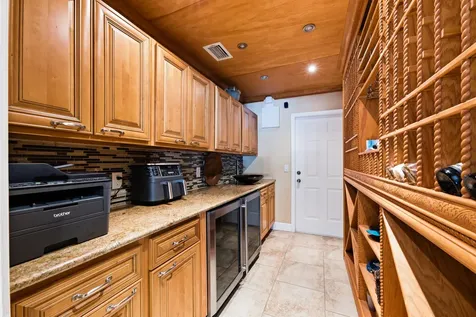 441 Se Pine Road Port Saint Lucie FL 34984
