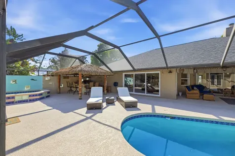 441 Se Pine Road Port Saint Lucie FL 34984