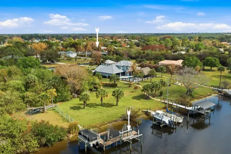 441 Se Pine Road Port Saint Lucie FL 34984