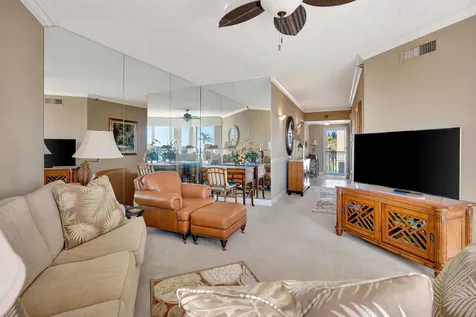 2000 S Highway A1a Jupiter FL 33477