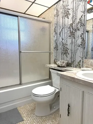 894 Flanders S Delray Beach FL 33484